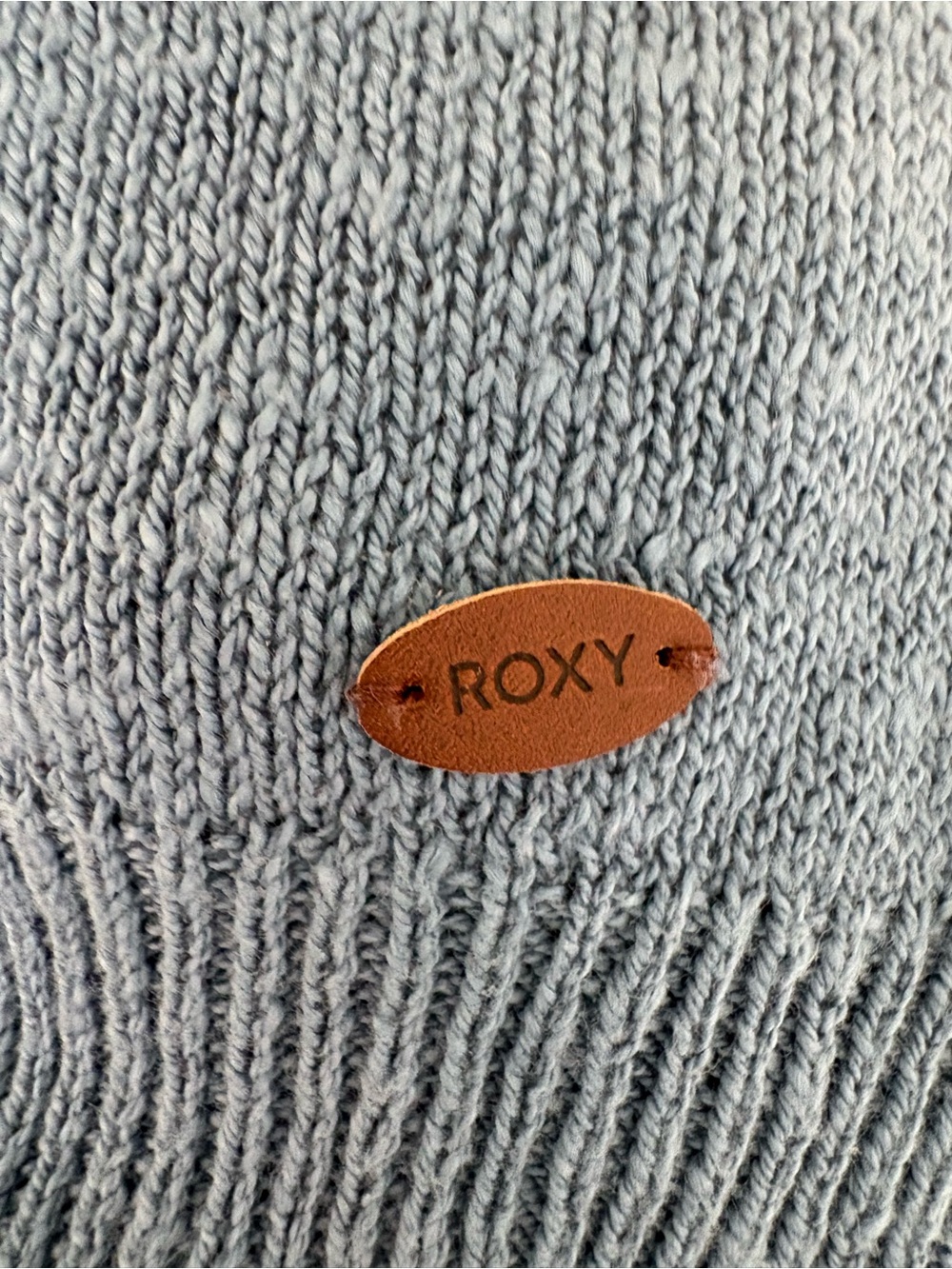 Roxy Sleeveless sweater top - size large NWT - Picture 2 of 9